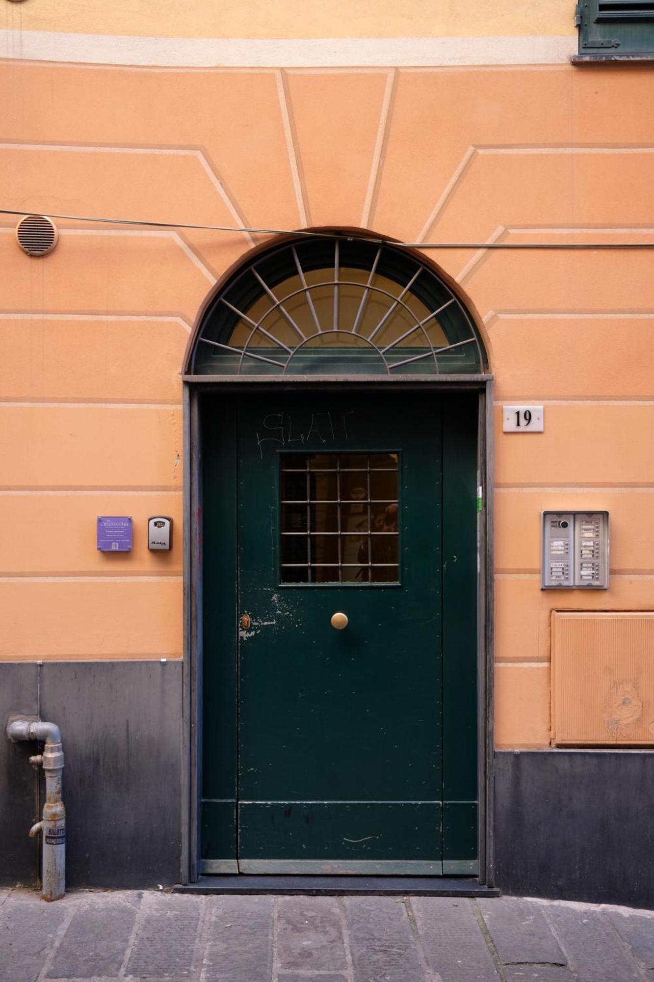 Prione's Bis * Génova